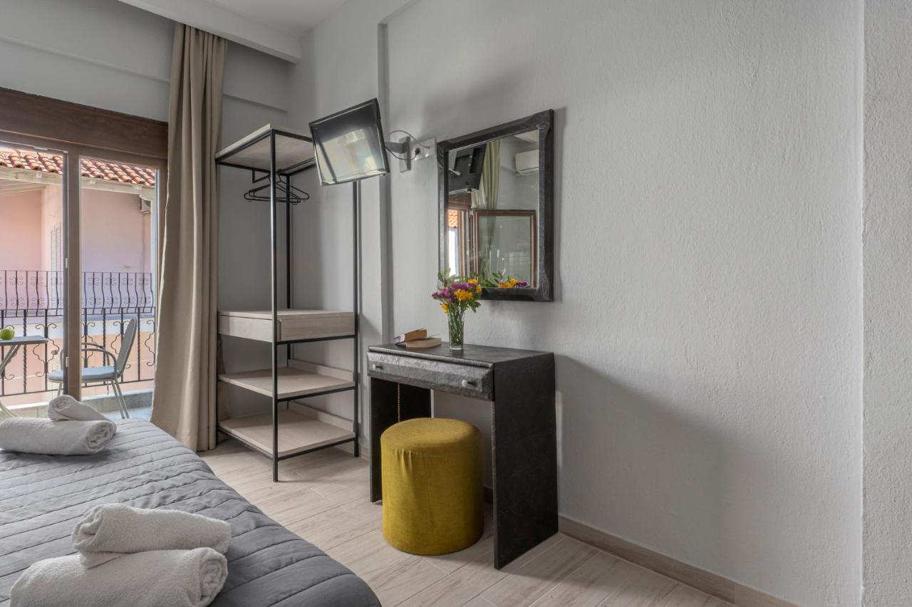Adonis Hotel Пефкохорі Екстер'єр фото