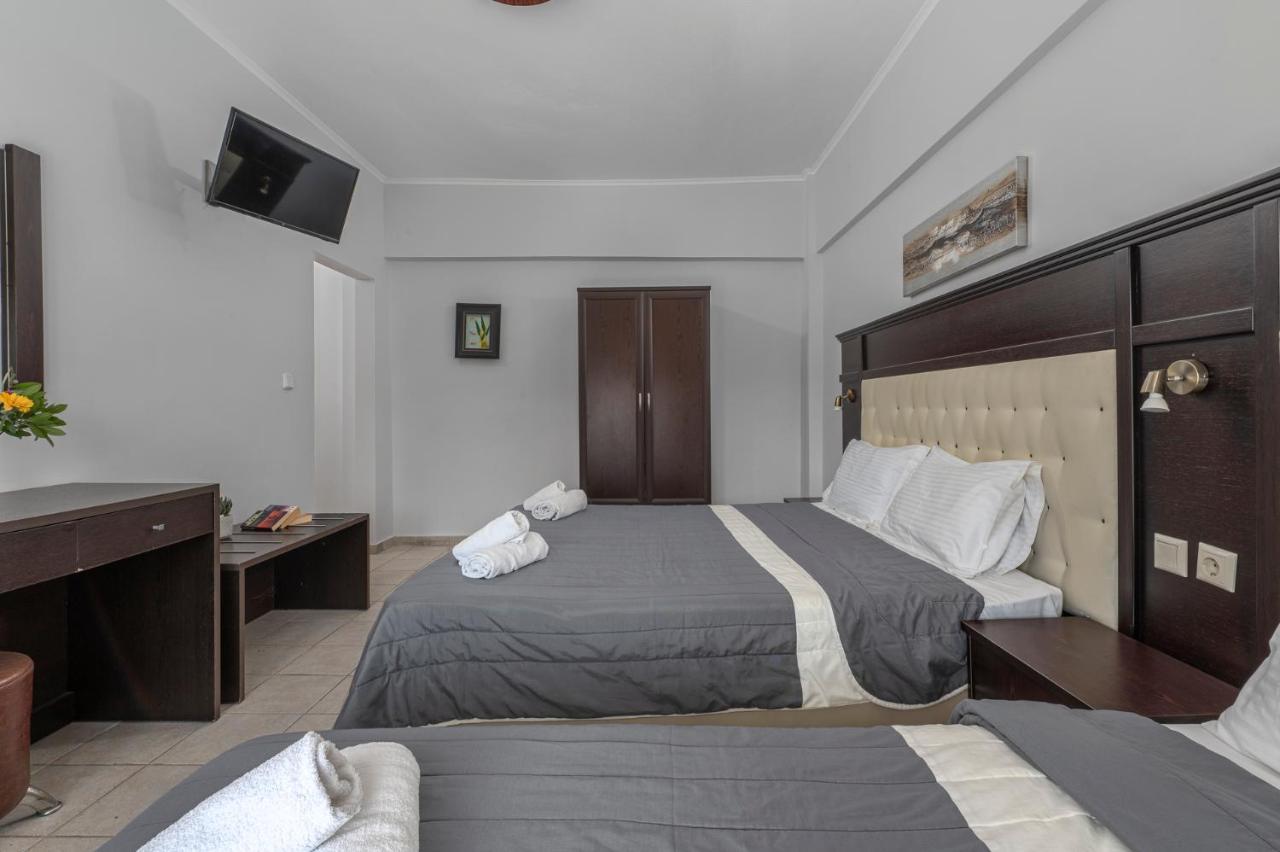 Adonis Hotel Пефкохорі Екстер'єр фото